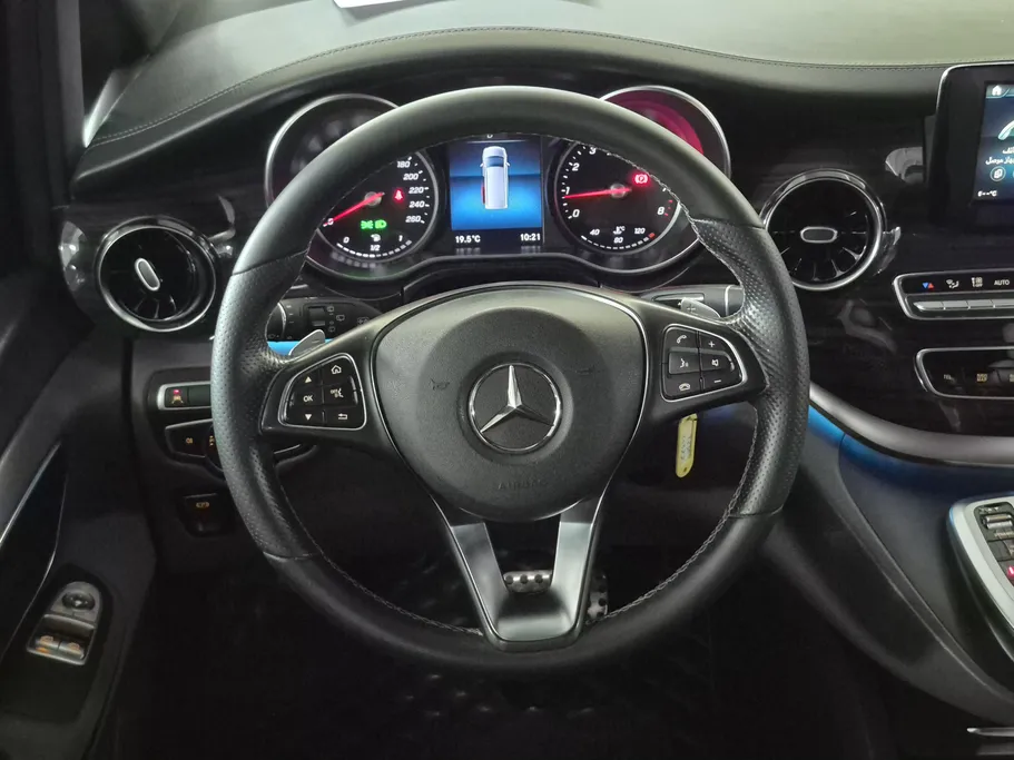 2022 Mercedes V250 Van 