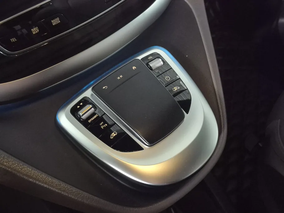 2022 Mercedes V250 Van 