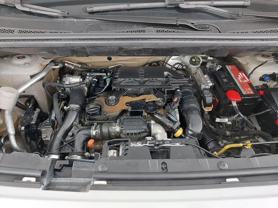 2023 Peugeot Partner Short van 