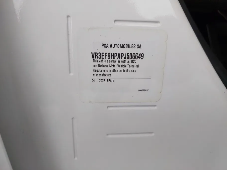 2023 Peugeot Partner Short van 