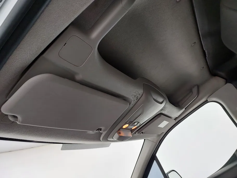 2023 Peugeot Partner Short van 