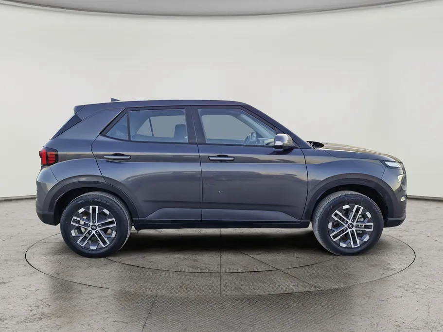 2024 Hyundai Venue Smart 