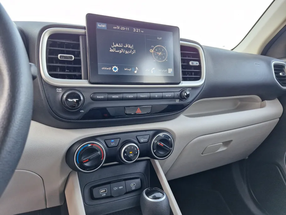 2024 Hyundai Venue Smart 