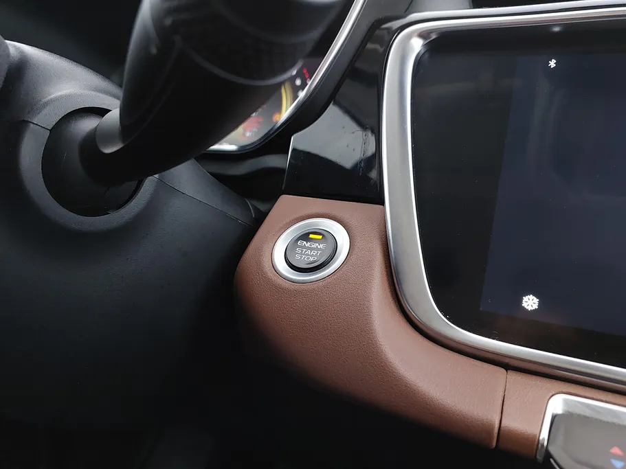 جيلي ازكارا Luxury GT 2023 