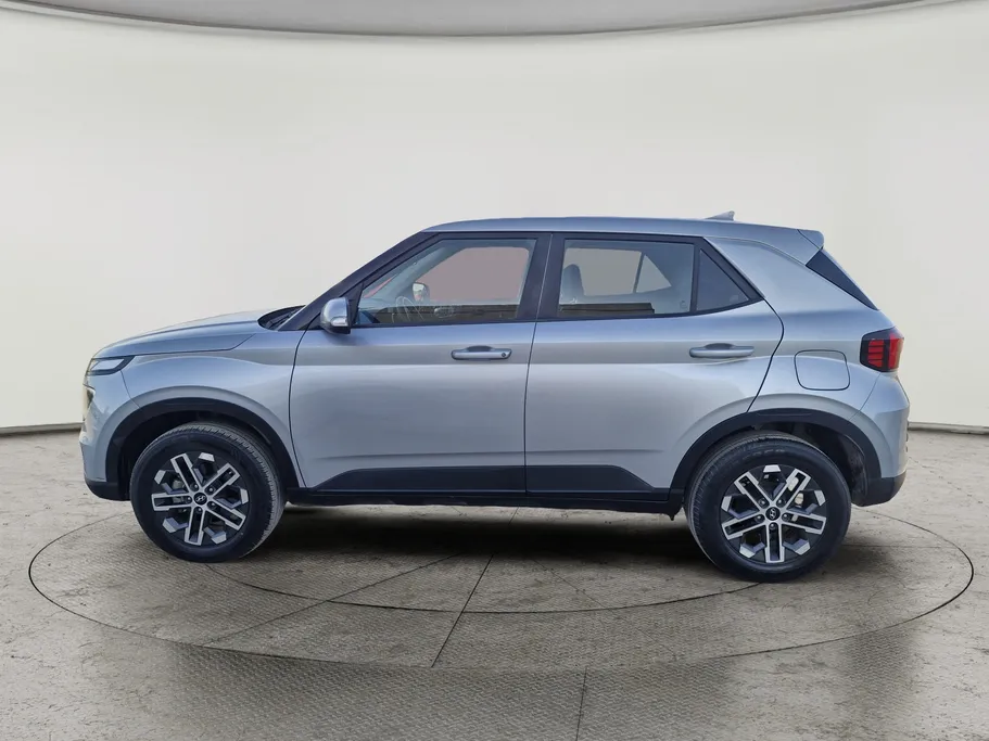 2024 Hyundai Venue Smart 