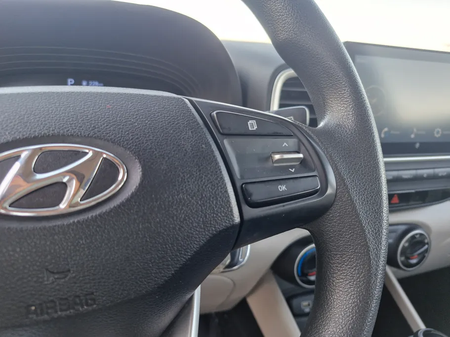 2024 Hyundai Venue Smart 