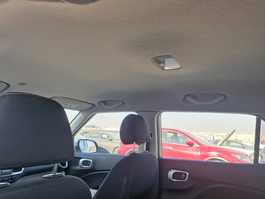 2024 Hyundai Venue Smart 