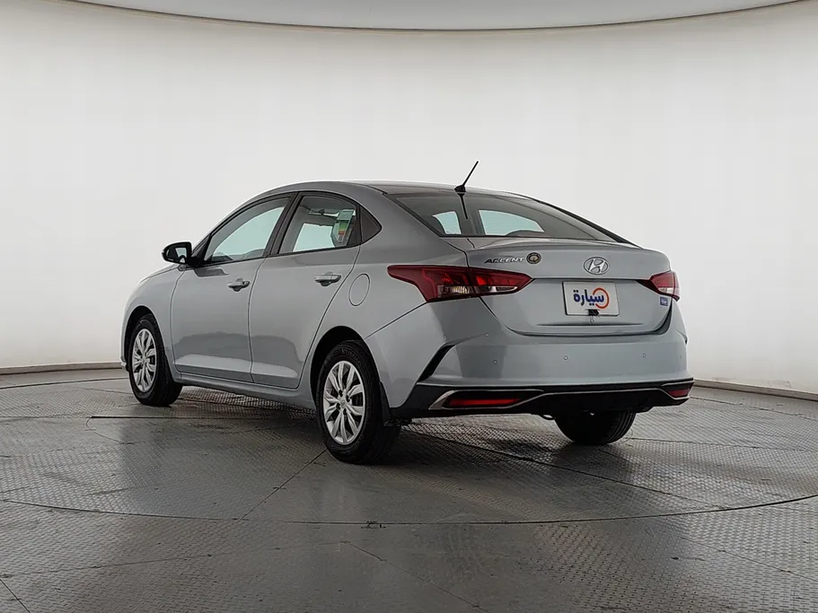 هيونداي اكسنت سمارت 2023 