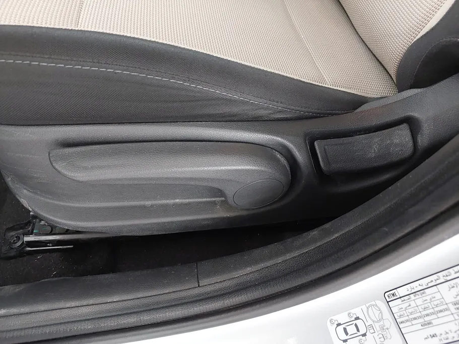 هيونداي اكسنت سمارت 2023 