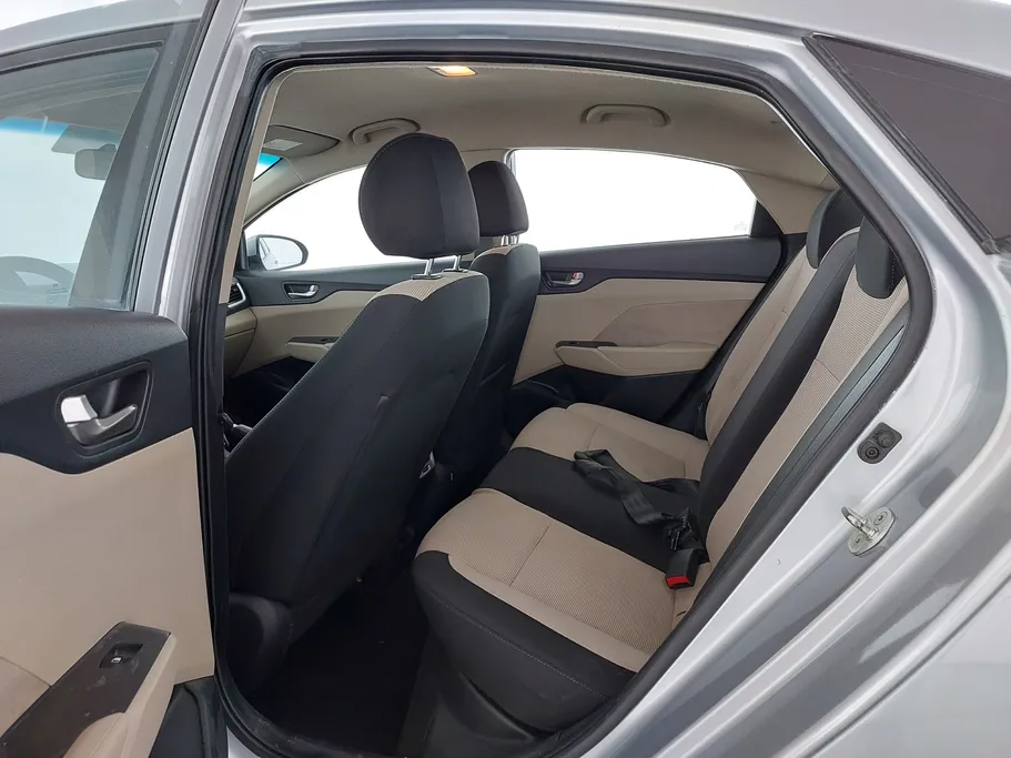 هيونداي اكسنت سمارت 2023 