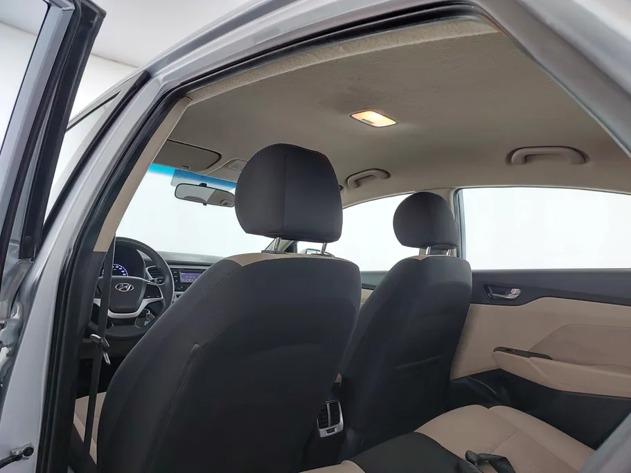 هيونداي اكسنت سمارت 2023 