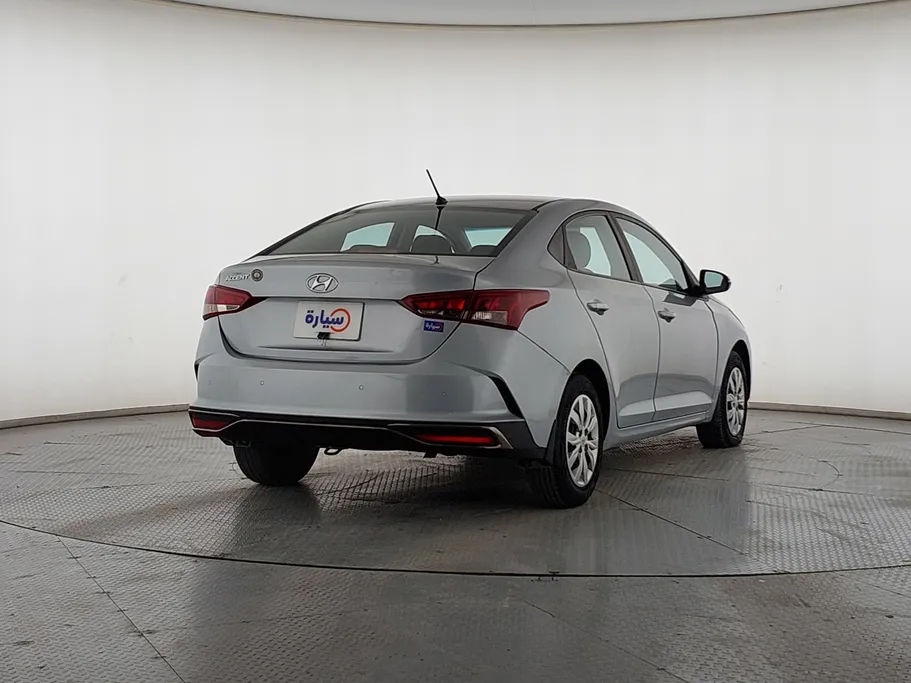 هيونداي اكسنت سمارت 2023 