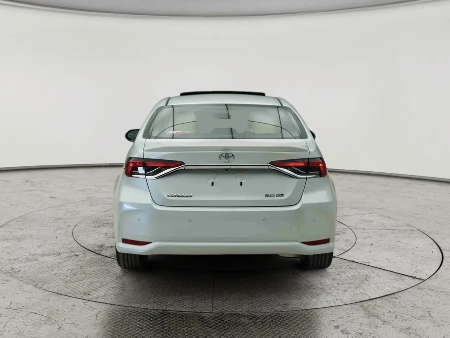 تويوتا كورولا XLI Executive Moonroof 2026 