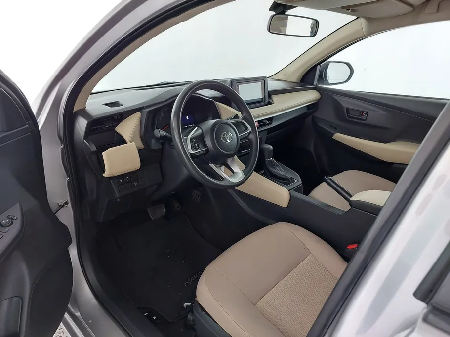 تويوتا يارس Y 2023 