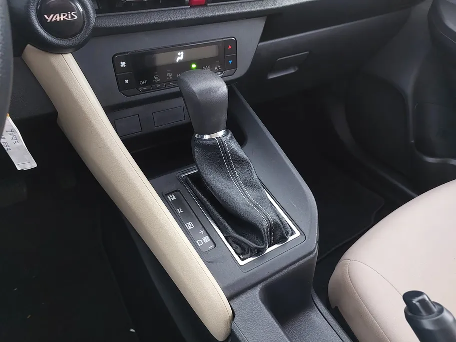 تويوتا يارس Y 2023 