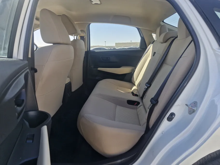 2023 Toyota Yaris  Y 