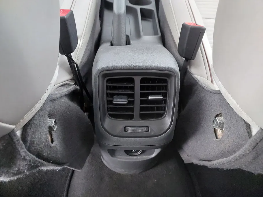 هيونداي Grand i10 فلييت 2024 