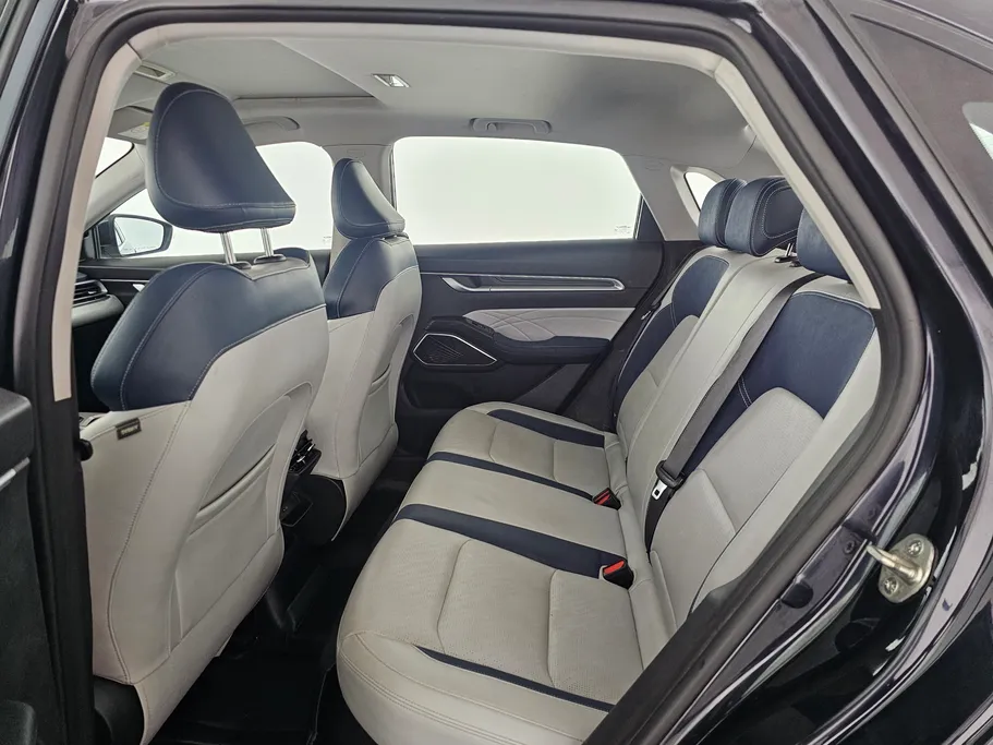 2023 Geely Emgrand GF 