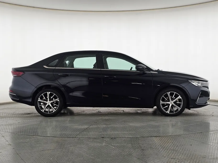 2023 Geely Emgrand GF 