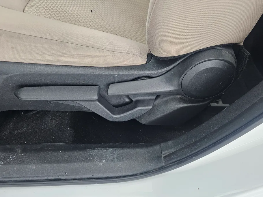 تويوتا يارس Y 2023 