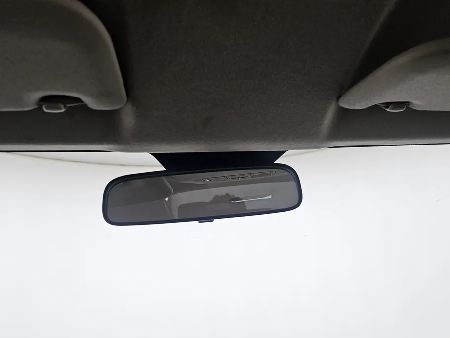 تويوتا يارس Y 2023 