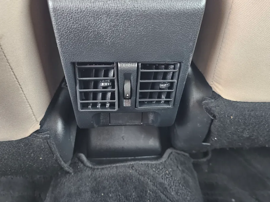 تويوتا يارس Y 2023 