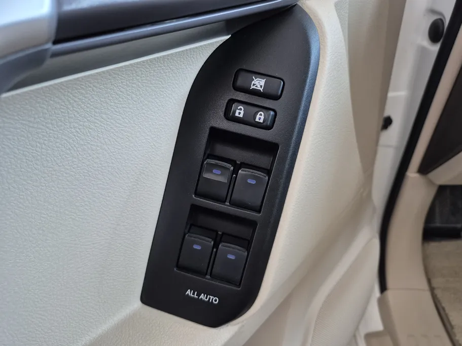 تويوتا برادو TXL 2022 