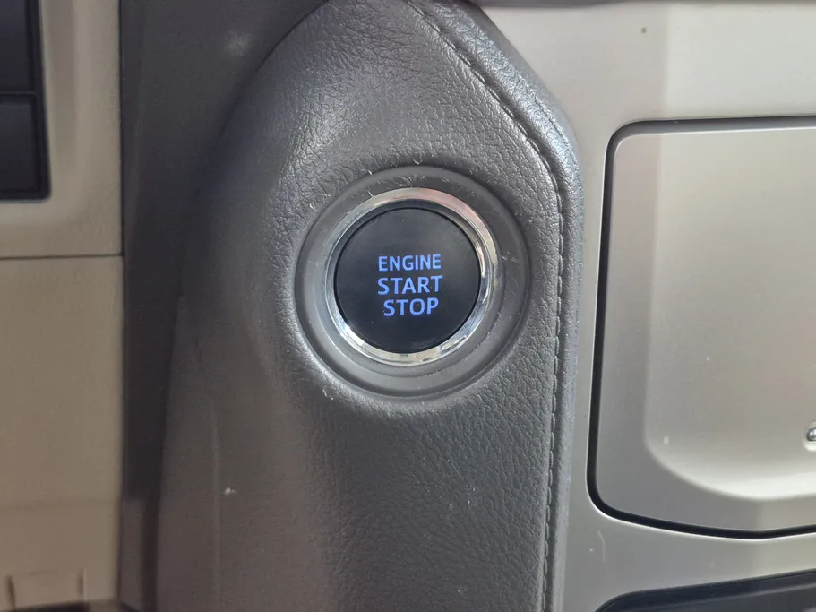 تويوتا برادو TXL 2022 