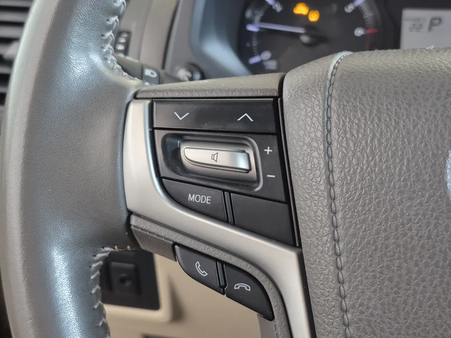 تويوتا برادو TXL 2022 