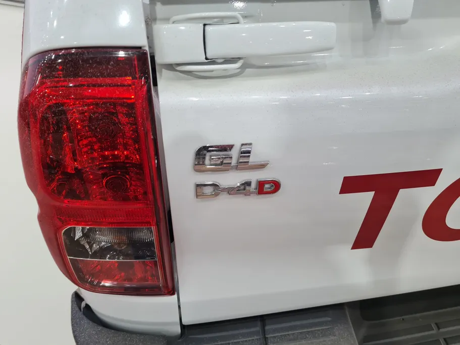 تويوتا هايلكس GL DSL 2026 