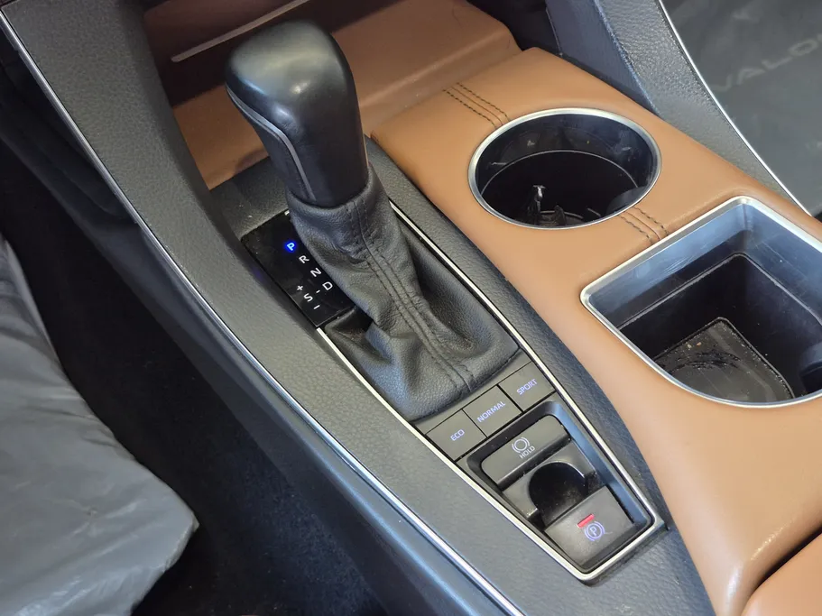 تويوتا افالون Limited 2022 