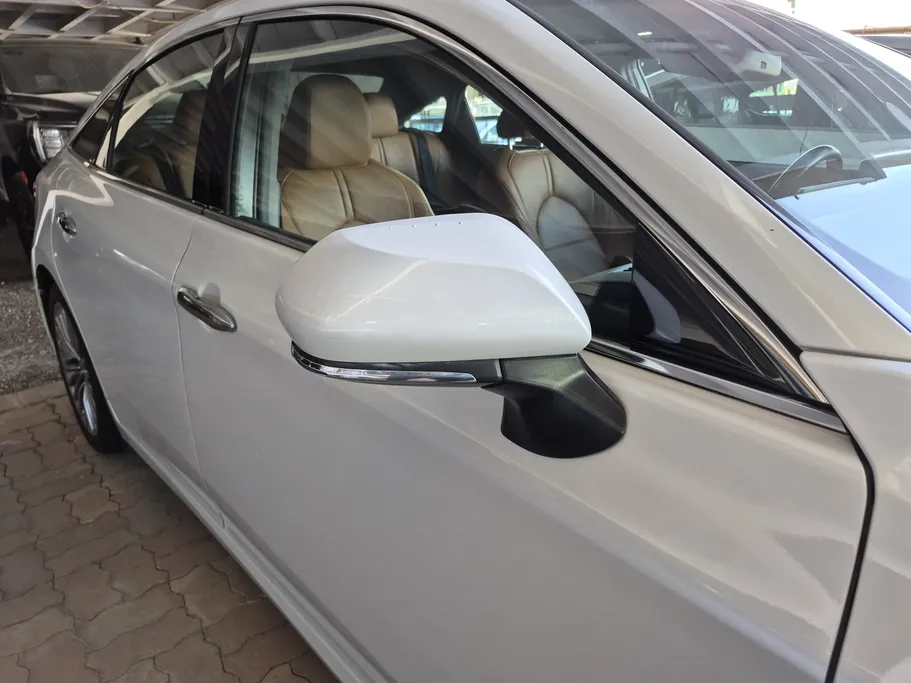 تويوتا افالون Limited 2022 