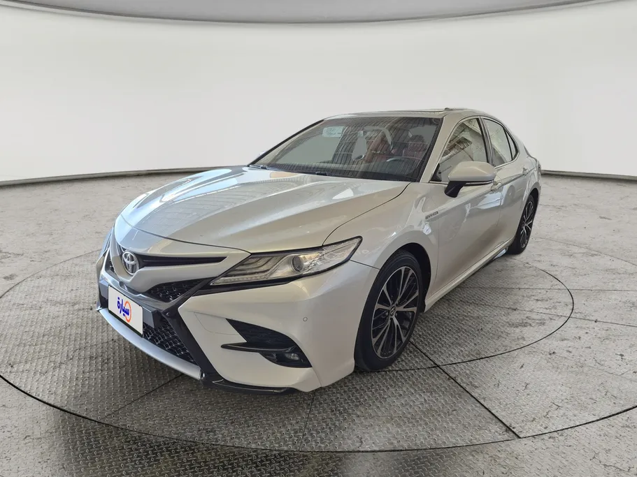 2020 Toyota Camry  Grande 