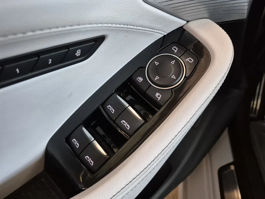 2022 Cadillac CT5 Luxury 