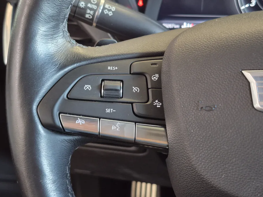 2022 Cadillac CT5 Luxury 