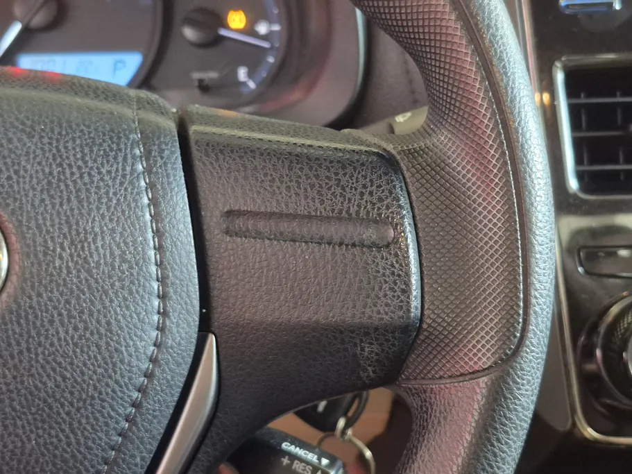 2022 Toyota Yaris  Y 