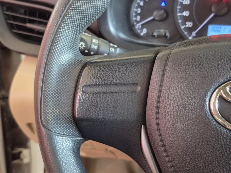 2022 Toyota Yaris  Y 