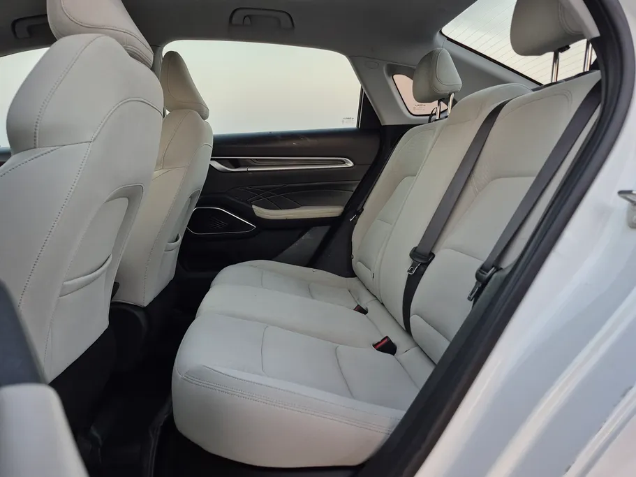 جيلي امجراند GS 2023 