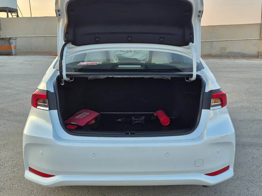 تويوتا كورولا XLI 2024 