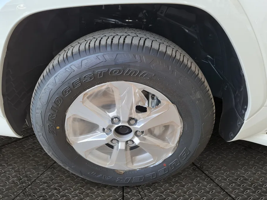 تويوتا لاندكروزر GXR1 2026 