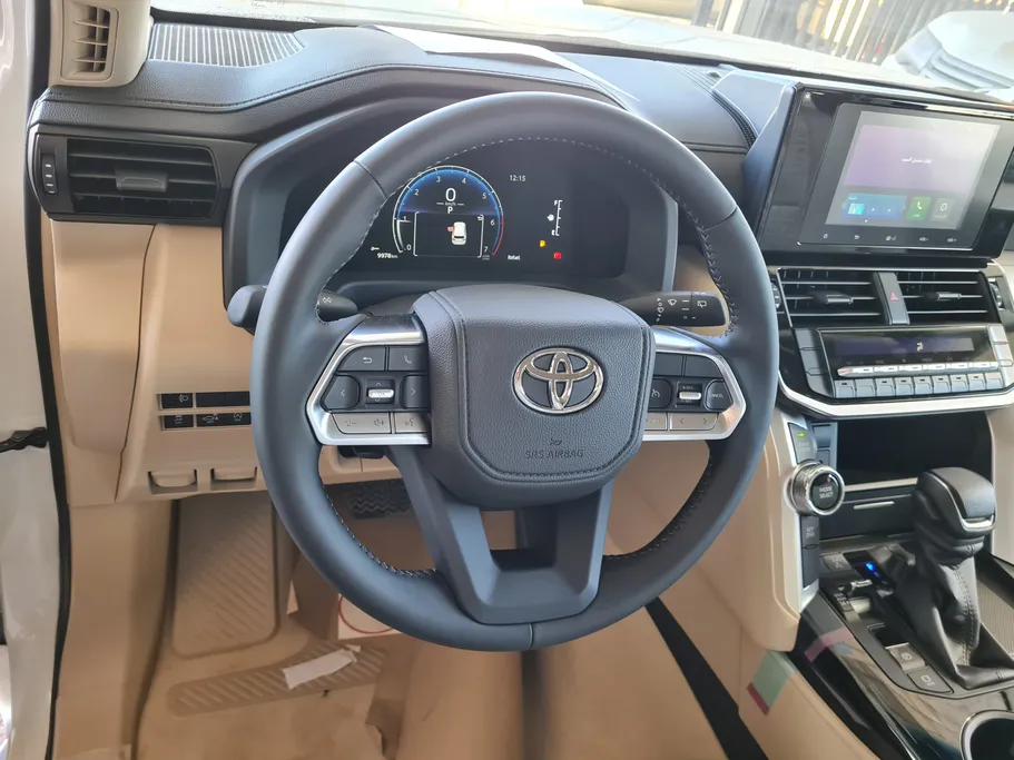 تويوتا لاندكروزر GXR1 2026 