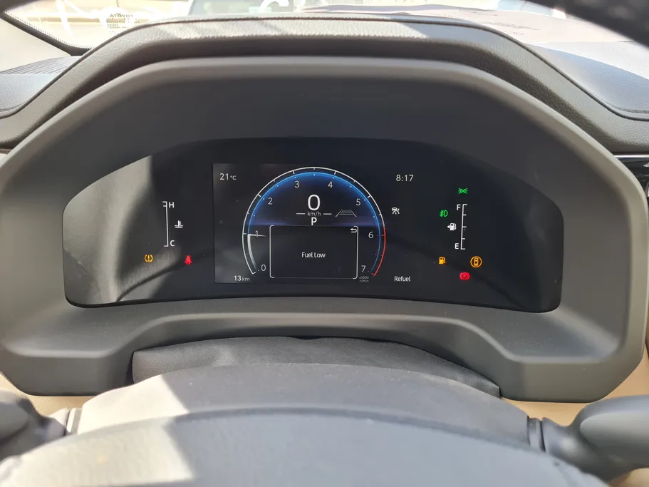 تويوتا لاندكروزر GXR4 2026 