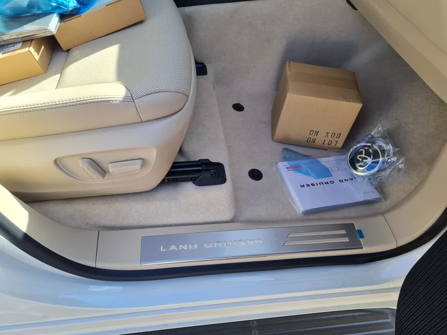 تويوتا لاندكروزر GXR4 2026 