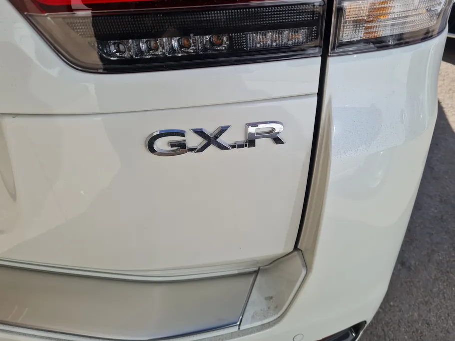 تويوتا لاندكروزر GXR4 2026 