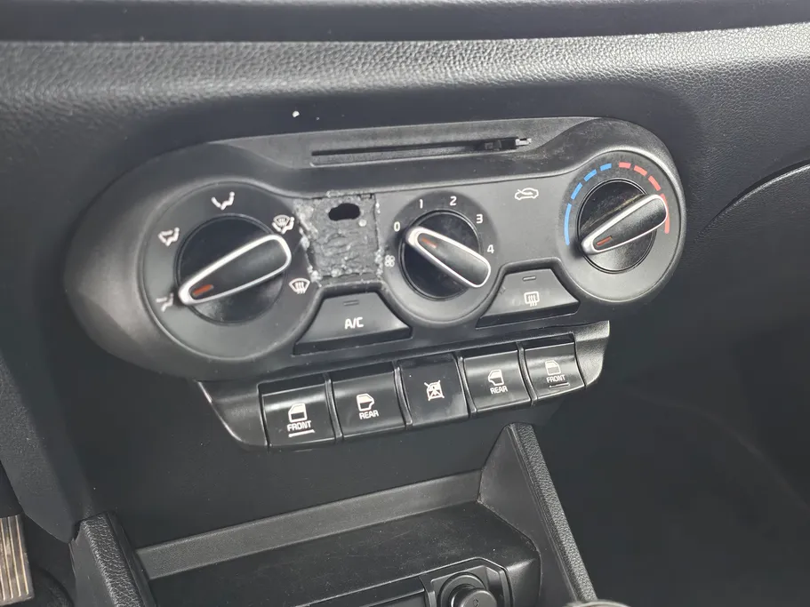 كيا بيجاس EX 2022 