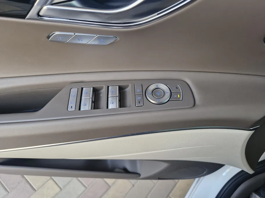 جينيسيس GV80 Prestige 2023 