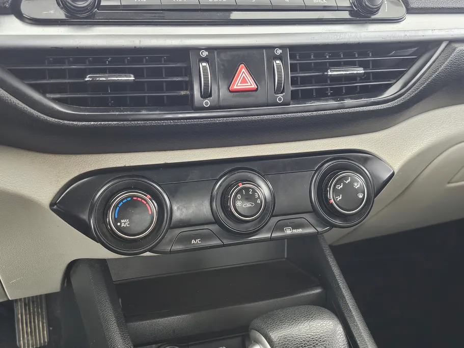 كيا سيراتو LX 2022 