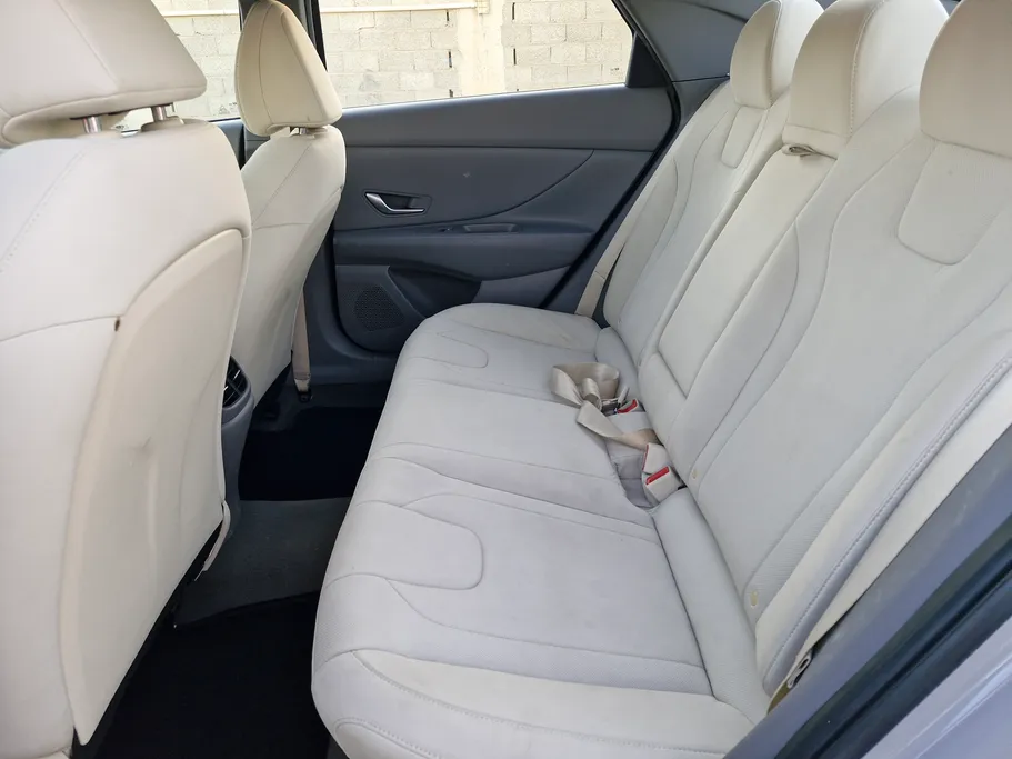 2022 Hyundai Elantra Fleet 