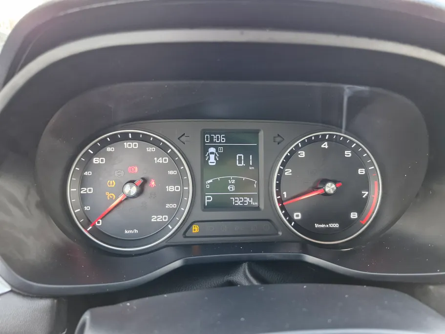 ام جي 5 STD 2023 