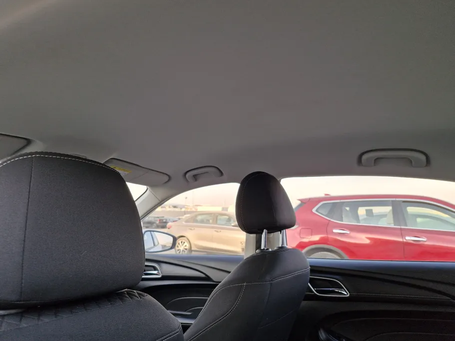 ام جي 5 STD 2023 